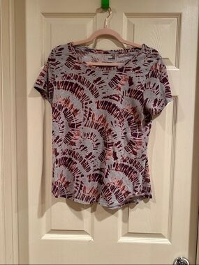 Sonoma Short Sleeve Printed Tee in Lavender and Burgundy